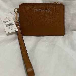 Michael Kors Jet Set Wristlet